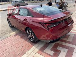 هیوندای ئەلەنترا